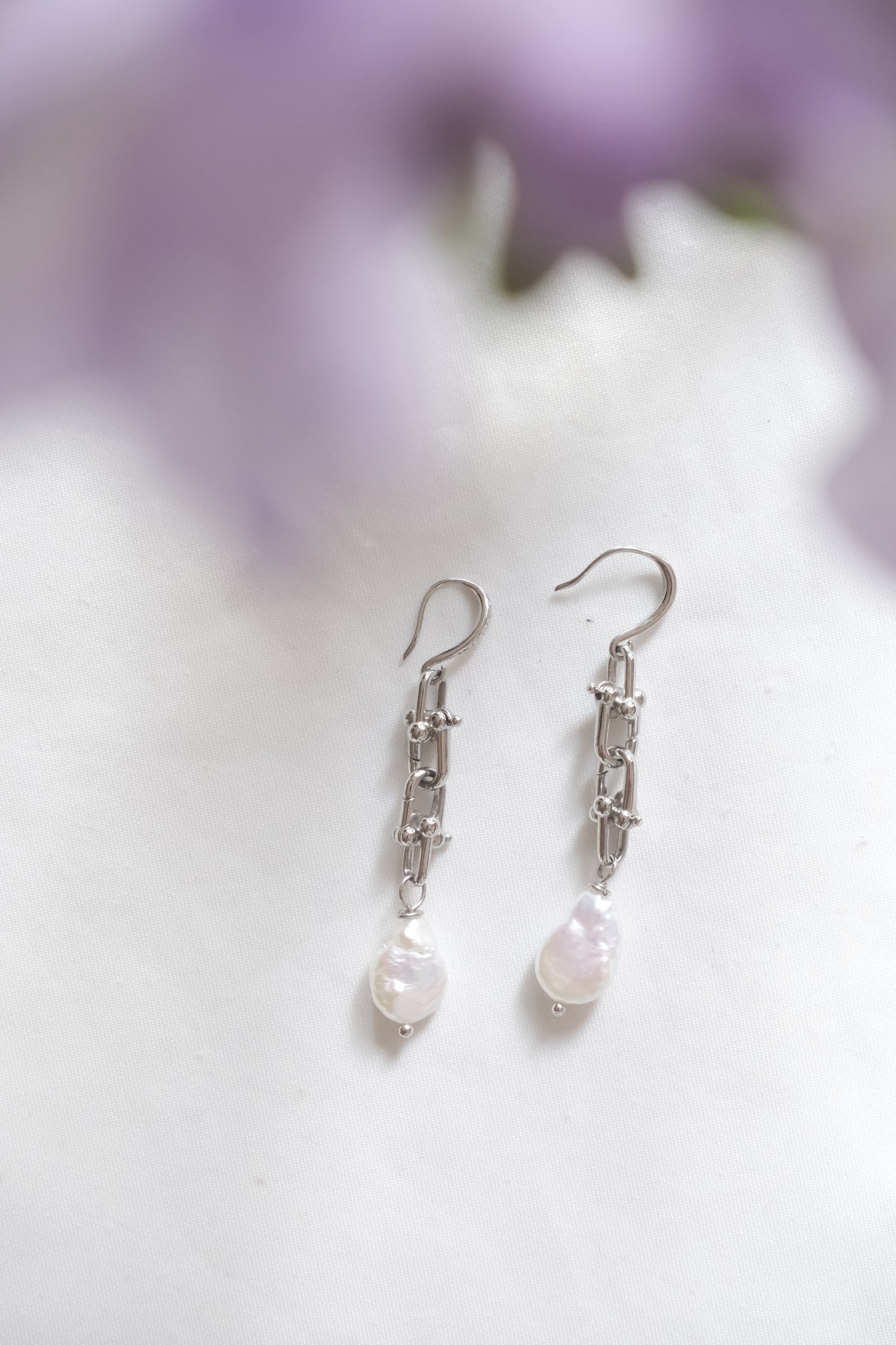 Silver Chain Baroque Pearl Earrings